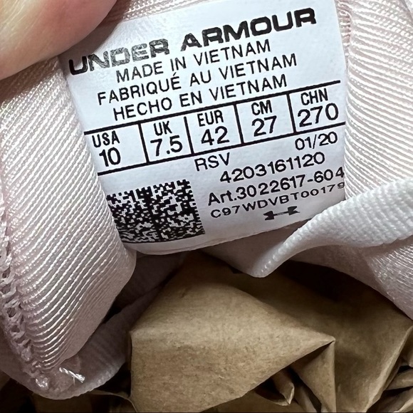 Under Armour Charged Breathe 2 Sneakers in Light Pink Metallic - Picture 8 of 8